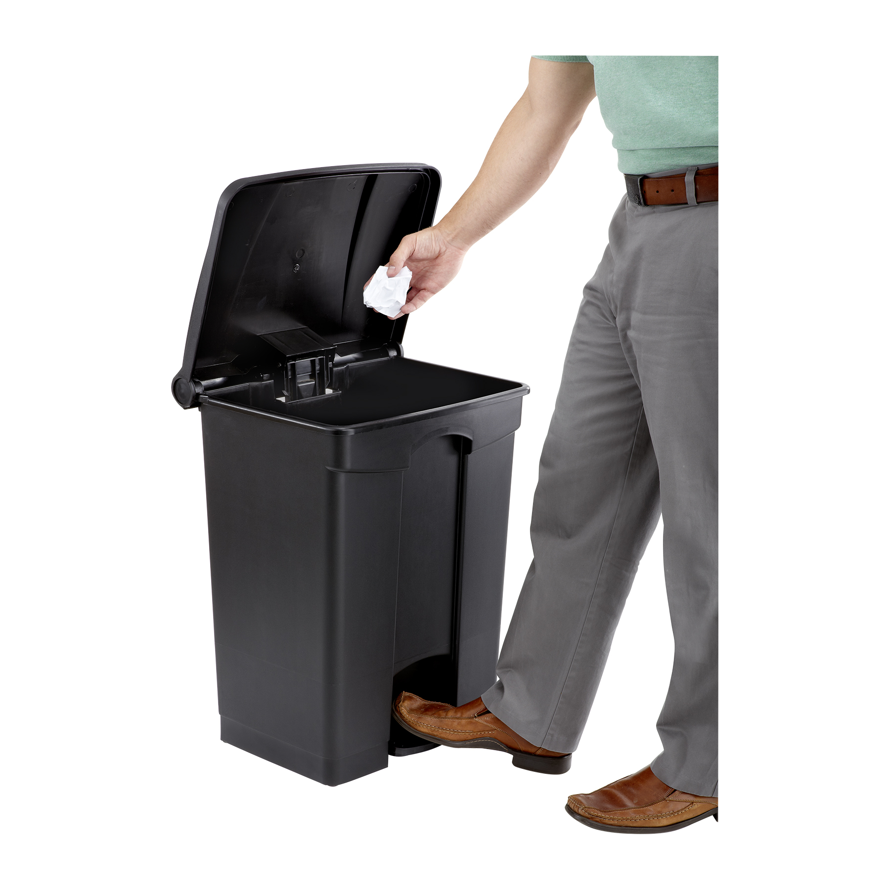 Details about   Safco Products Plastic Step-On Touchless 32 Gallon Trash Can in Black 
