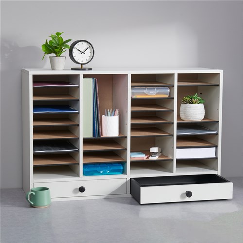 9494GR_Llifestyle_Square2.jpg